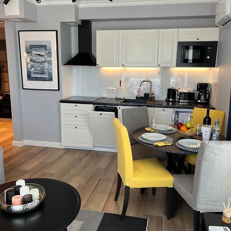 Sunny Apartment Balticus Promenada Gwiazd 14 Z Parkingiem Мендзиздроє Екстер'єр фото
