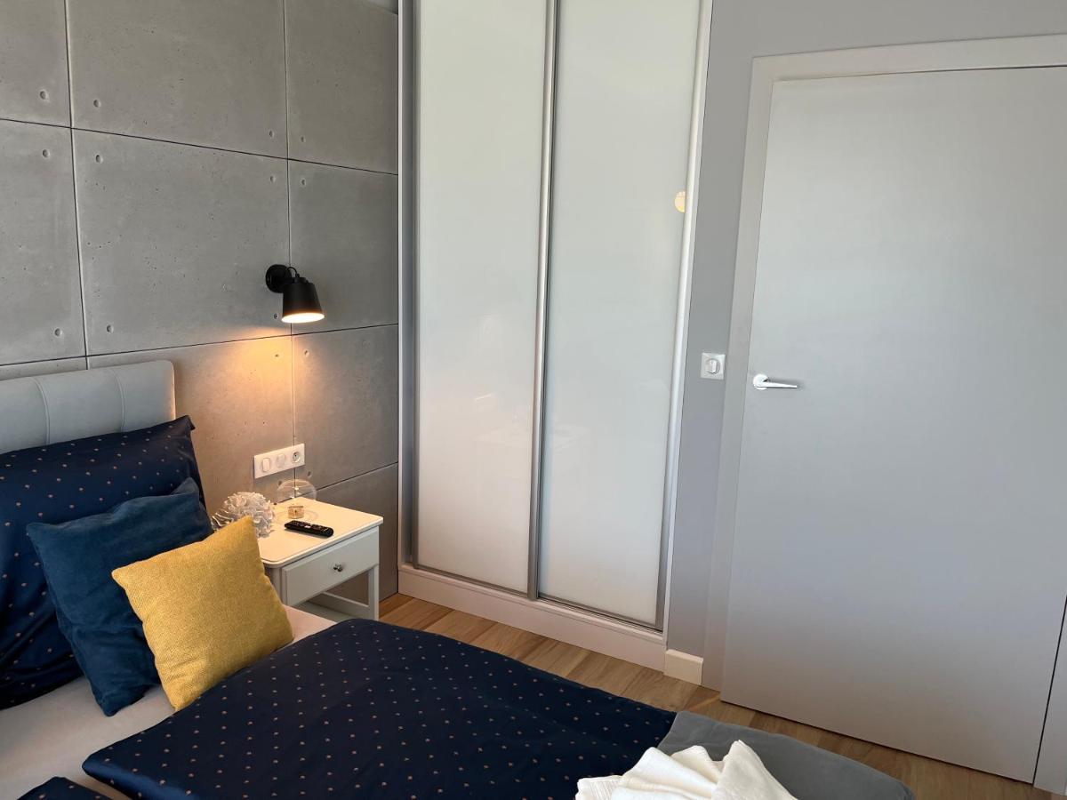 Sunny Apartment Balticus Promenada Gwiazd 14 Z Parkingiem Мендзиздроє Екстер'єр фото